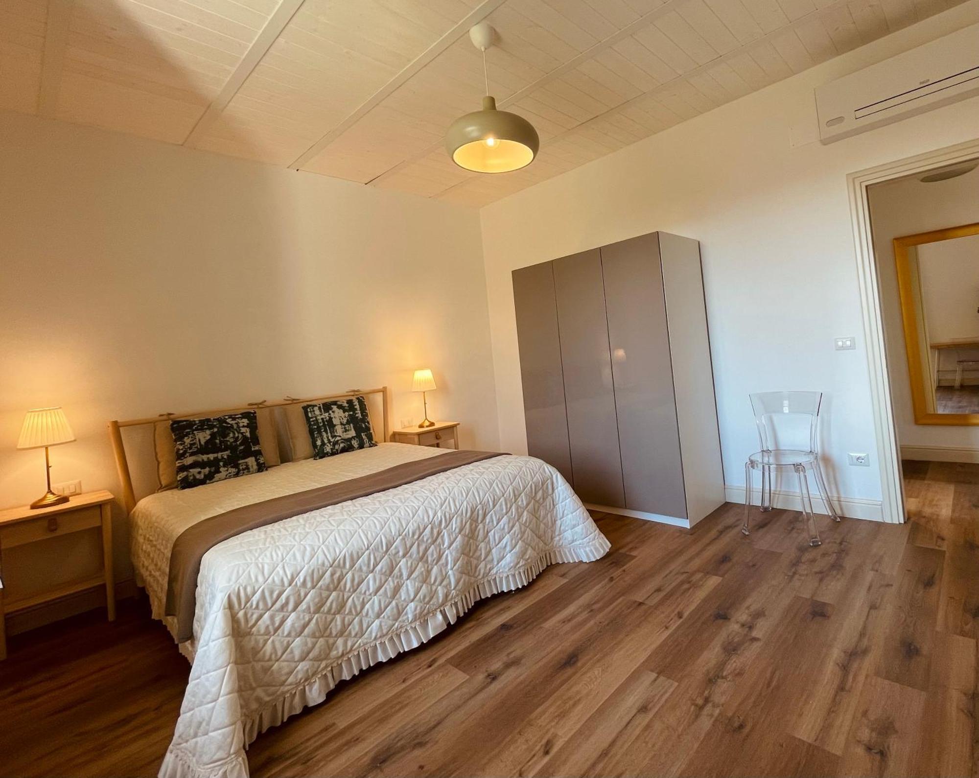 Hotel Palazzo Pitagora à Tarente Extérieur photo