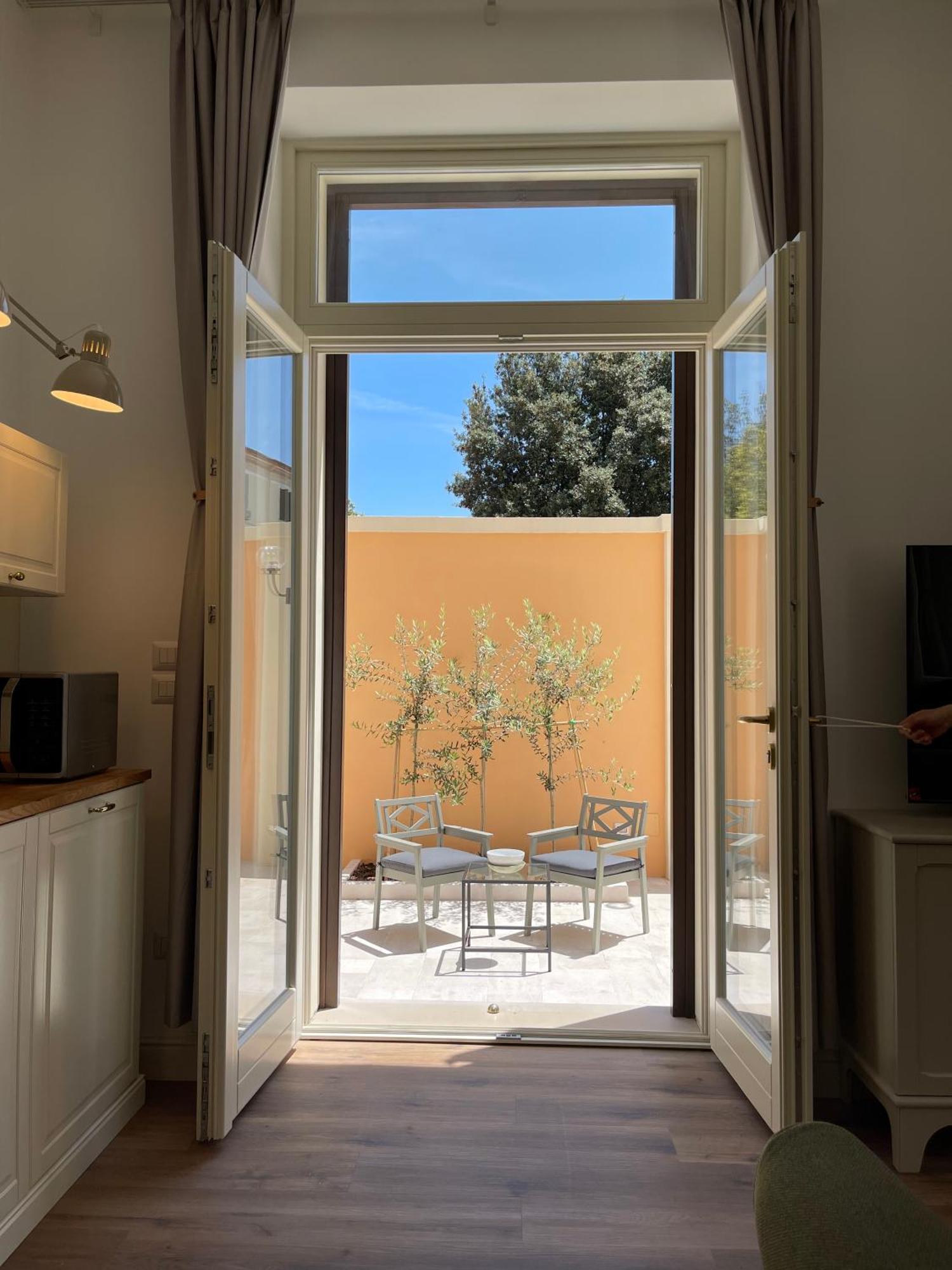 Hotel Palazzo Pitagora à Tarente Extérieur photo